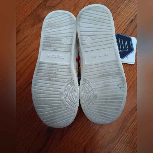 SOLD - New Tretorn - Picture 3 of 3